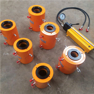 Hydraulic jack hollow plunger