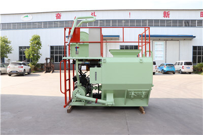 Diesel engine hydro seeding machine for erosion control