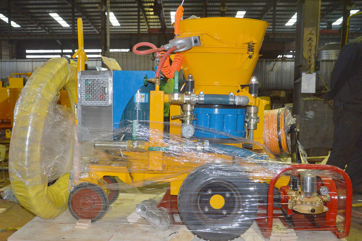 EAF refractory spreader machine