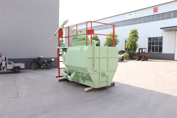 hydroseeder machine for erosion control