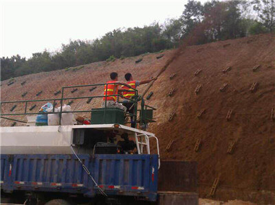 slope greening machine for planting seeds