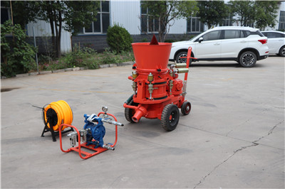 gunning machine for refractory maintenance job