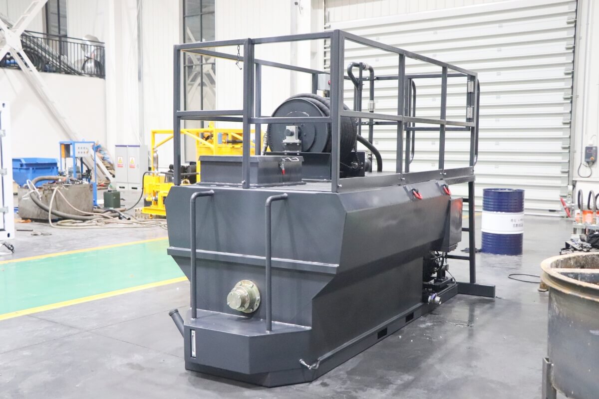 600 gallon Easy Lawn TM60 hydroseeder