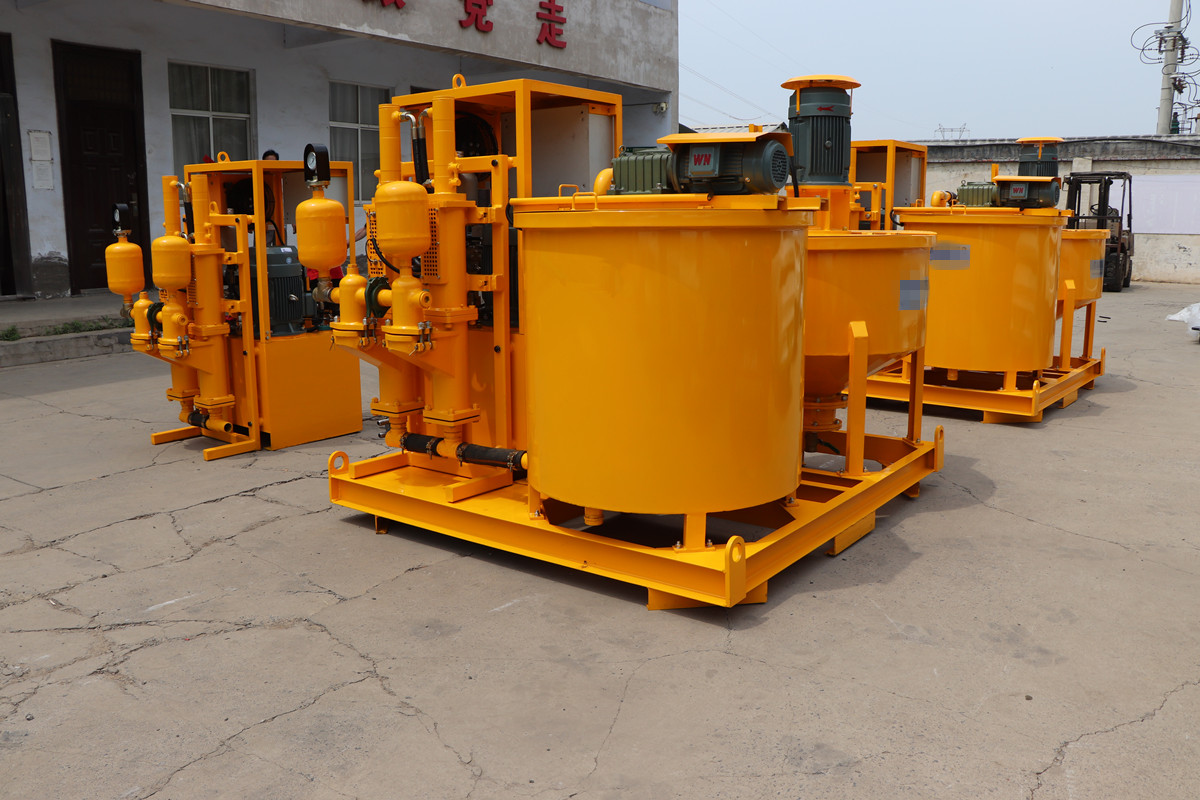 grout mixing plant with plunger pump