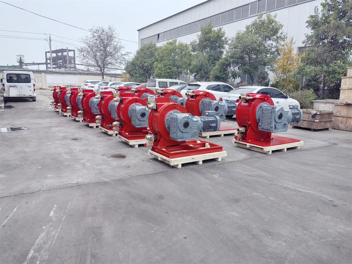 Peristaltic Pump for Pumping Foam Concrete